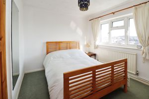 SEAVIEW ROAD- click for photo gallery